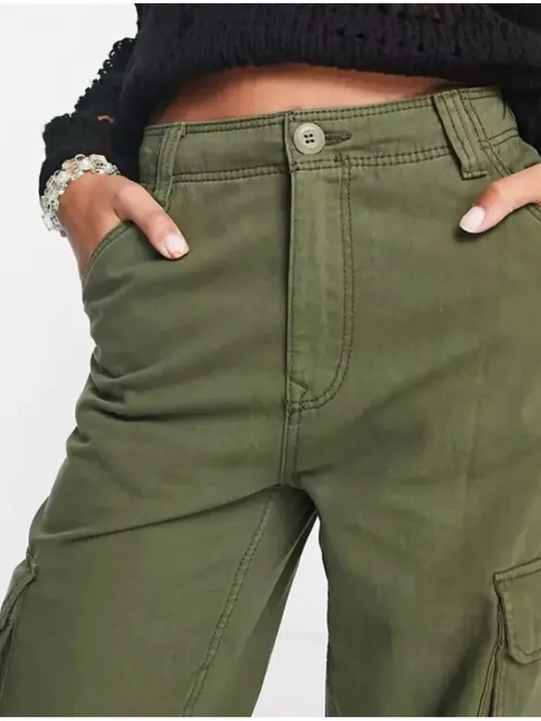 Bershka Olive Green Cargo Pants 4 Pockets Cotton Straight Multicargo Size 4 - Image 3