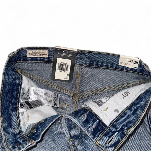 Levi's 501 Original Fit High Rise Shorts - Image 3
