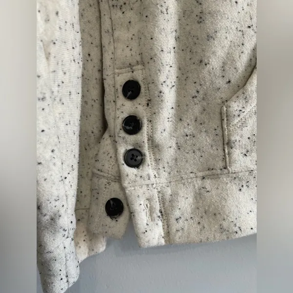 Sweater - Image 3