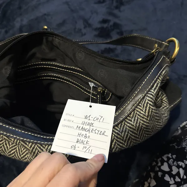 Chaps Black and Gray Herringbone Wool Blend Shoulder Bag - Image 8