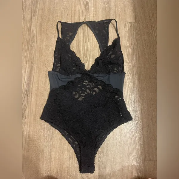 Free People Intimately Speed Date Black Lace Bodysuit‎ NWOT - Image 6