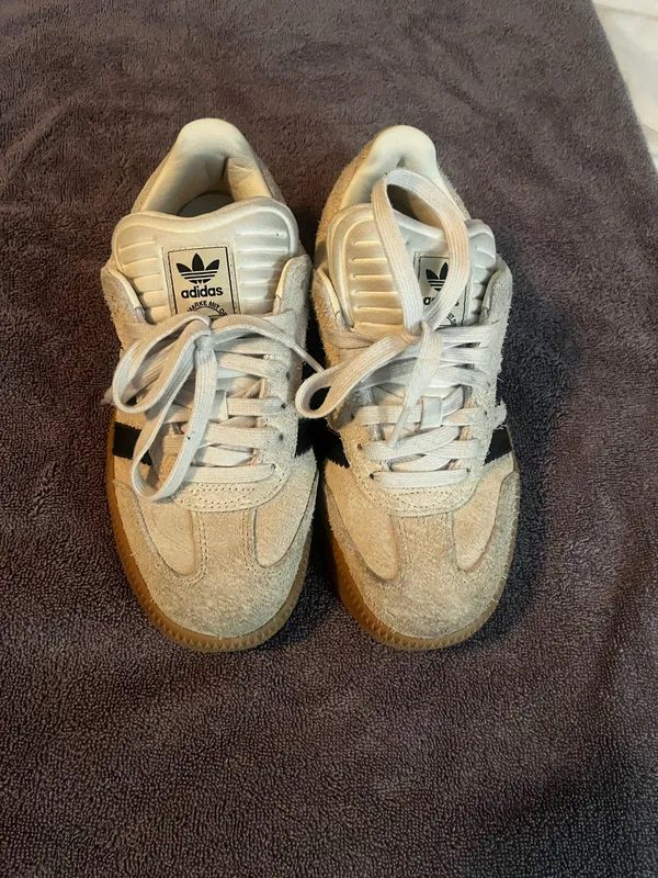 Adidas Men’s Sneakers - Image 2