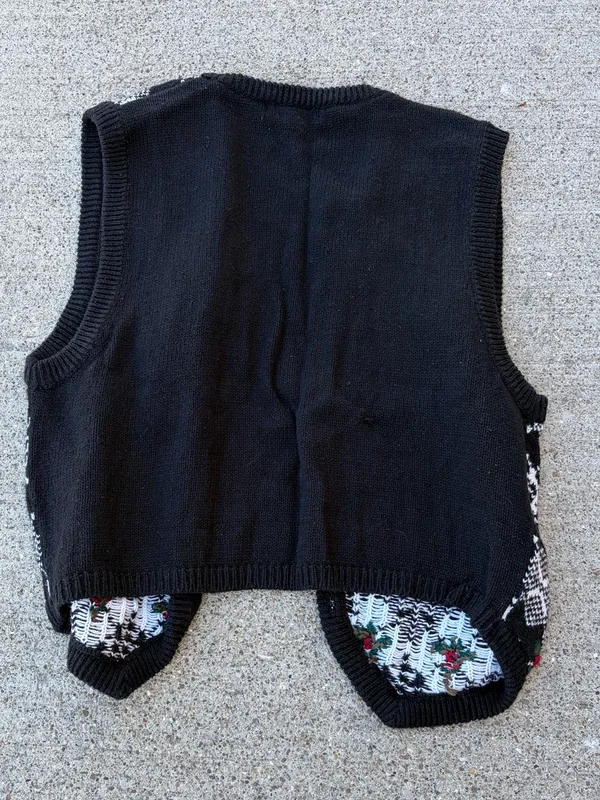 Bryn Connelly Argyle Holiday black sweater vest size Medium Christmas Festive - Image 3