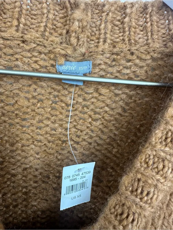 Aerie Brown And Pink Cable Knit Sweater Size XS Boho New With Tags - Image 4