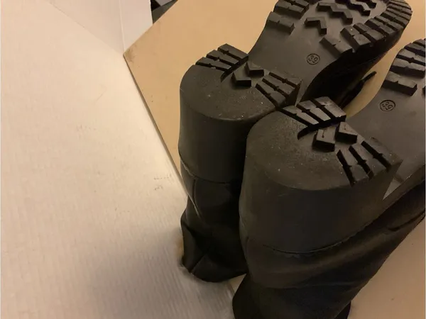 275 Central women black leather fur platform combat waterproof boots US 8 - Image 3