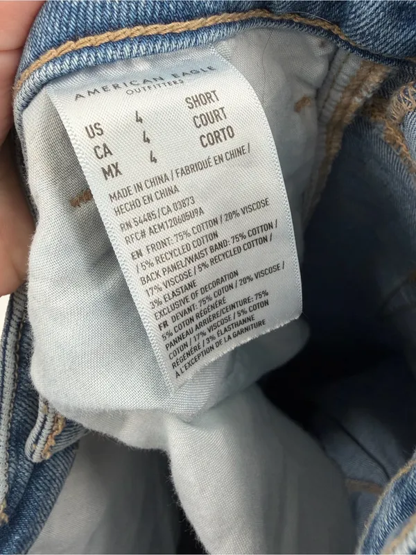 American Eagle Strigid Distressed Mom Denim Jean - Image 6