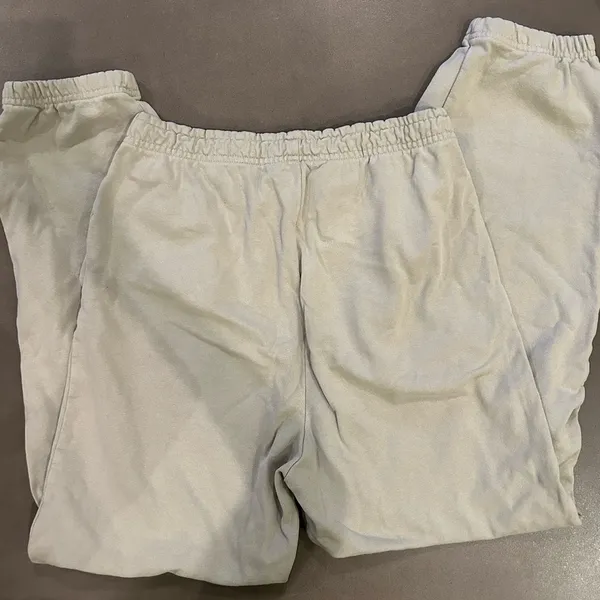 Boys lie choose me sweatpants light green size medium - Image 3