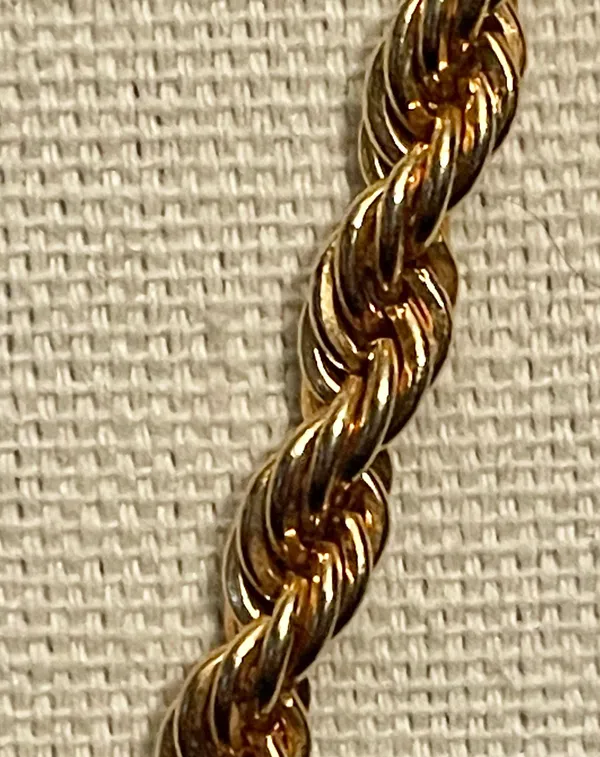 Vintage Gold Thick Rope Chain Necklace - Image 3