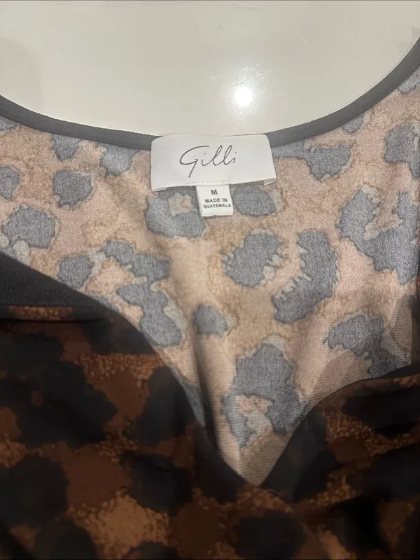 Versona leopard cheetah stretch jumpsuit jumper size medium - Image 3