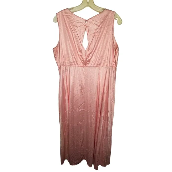 Vintage Pink‎ Long Nightgown - Image 4