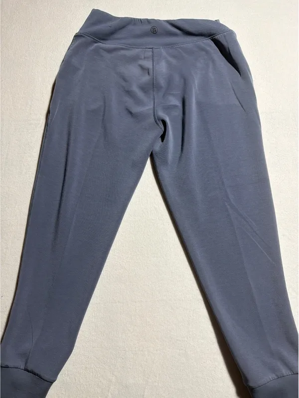 SAGE Collective Women's Medium Gray Jogger Sweatpants - Image 4