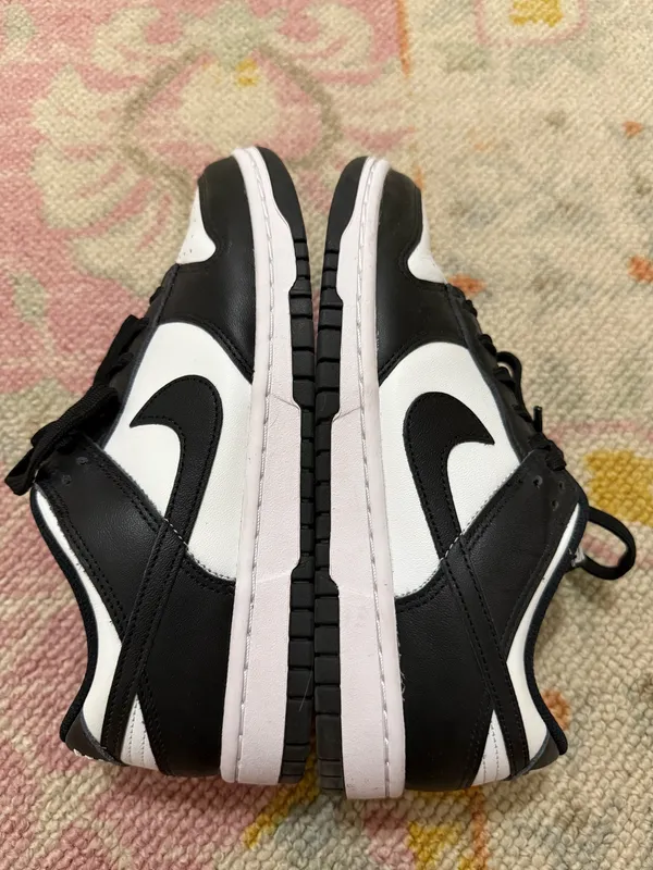 Nike Dunk Low Panda - Image 5