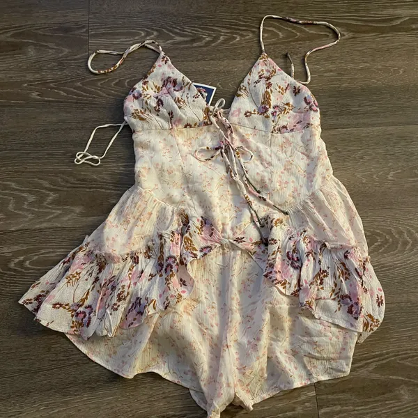 NWT FREE PEOPLE Brielle Printed Playsuit. Size XS - Image 6