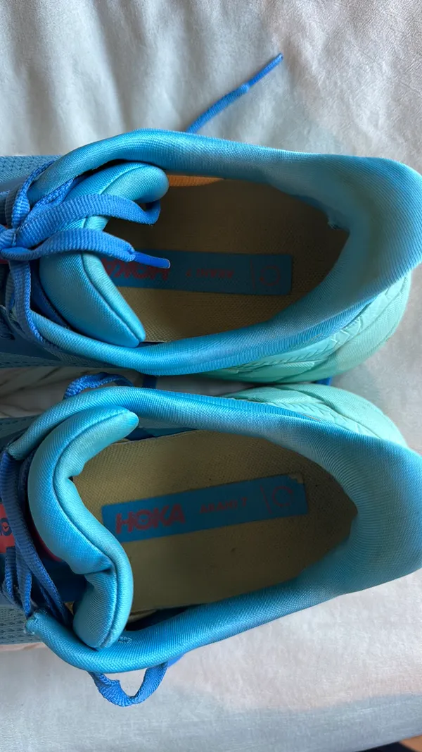 Hoka Arahi 7 Women’s Sneakers - Image 9
