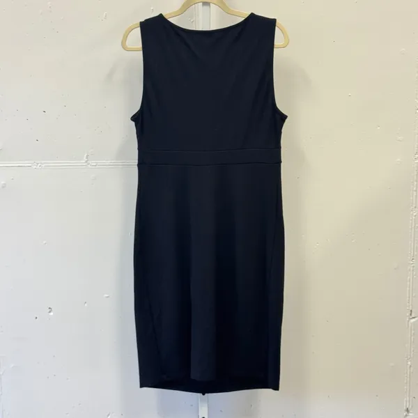 Isabella Oliver A Pea in the Pod Maternity Dress Pleated Empire Waist‎ Black Med - Image 2