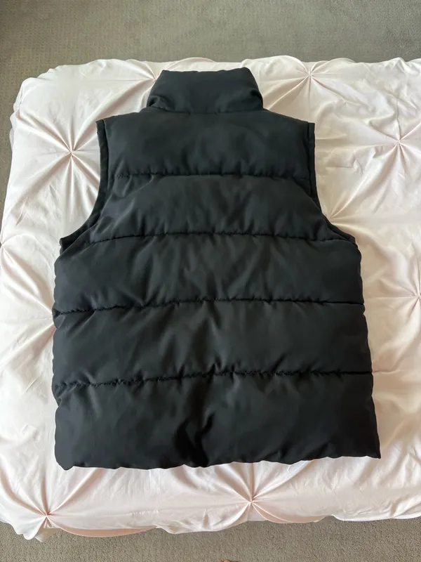 Black Puffer Vest Size M - Image 2