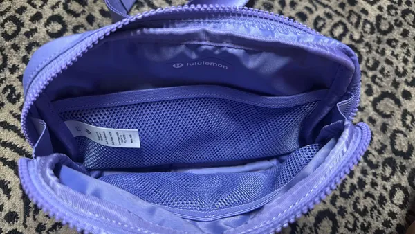 Lululemon Belt Bag 1L - Image 2