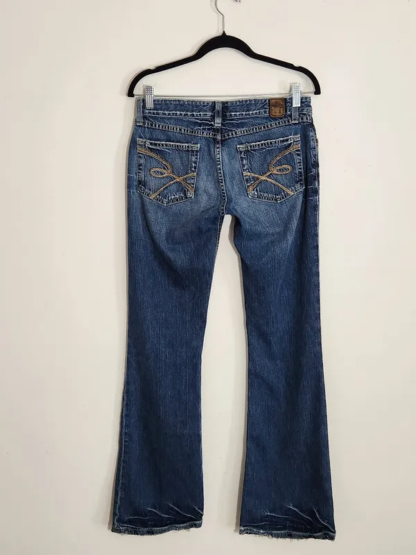 BKE Starlite 20 Distressed Bootcut Flare Jeans Size 29 - Image 3