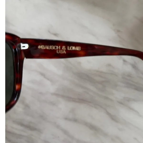 Vintage Donna Karan Brown Tortoiseshell Oversize Sunglasses - Image 4