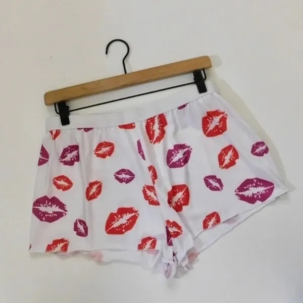 NEW!! HOT LIPS‎ Lipstick Kiss Cropped Loungewear Two Piece Set Top Shorts Large - Image 4