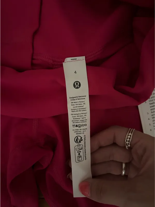 Align 28" Lululemon Leggings - Image 3