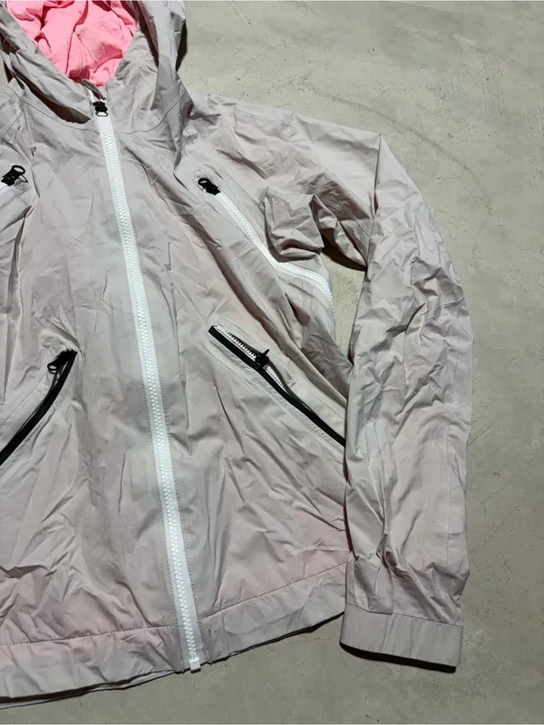Lululemon run rise & shine Light Pink Hooded Windbreaker Jacket 4 - Image 3