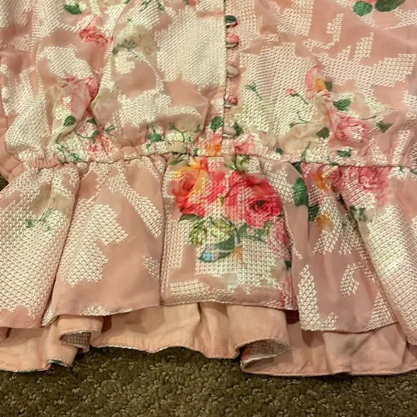 Hemant & Nandita Women’s Pink & White Floral Short-sleeve Shirt - Image 3