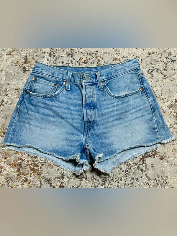 LEVI’S 501® Original High Waist Denim Cutoff Shorts size 30 - Image 3