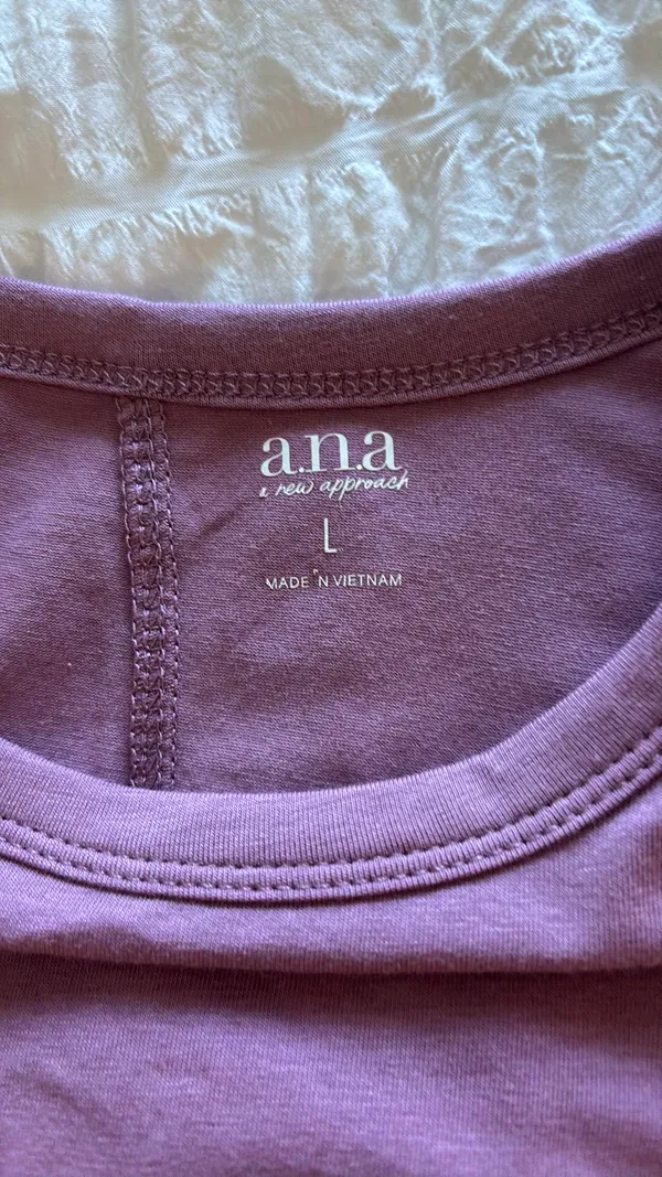 a.n.a Top Long Sleeve - Image 3