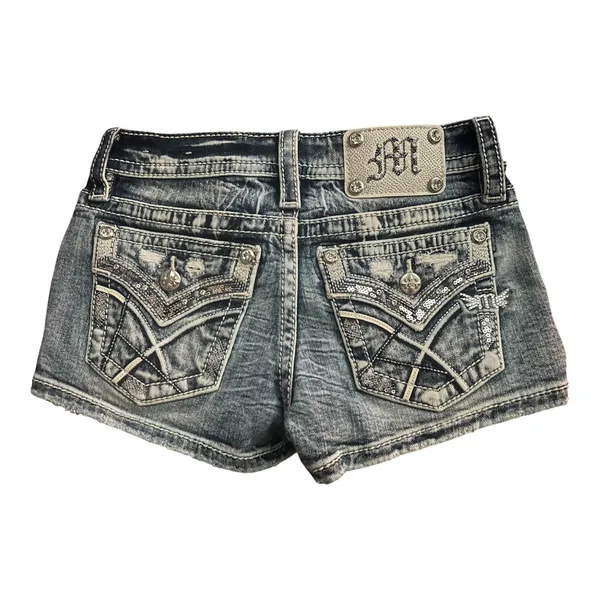 Miss Me Shorts Size 25 Worn Once - Image 2