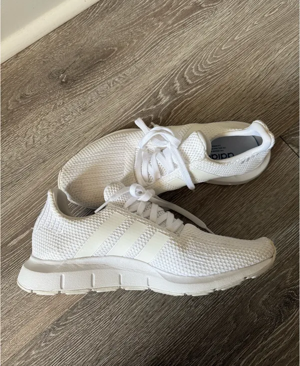 Adidas Swift Run Sneakers - Image 3