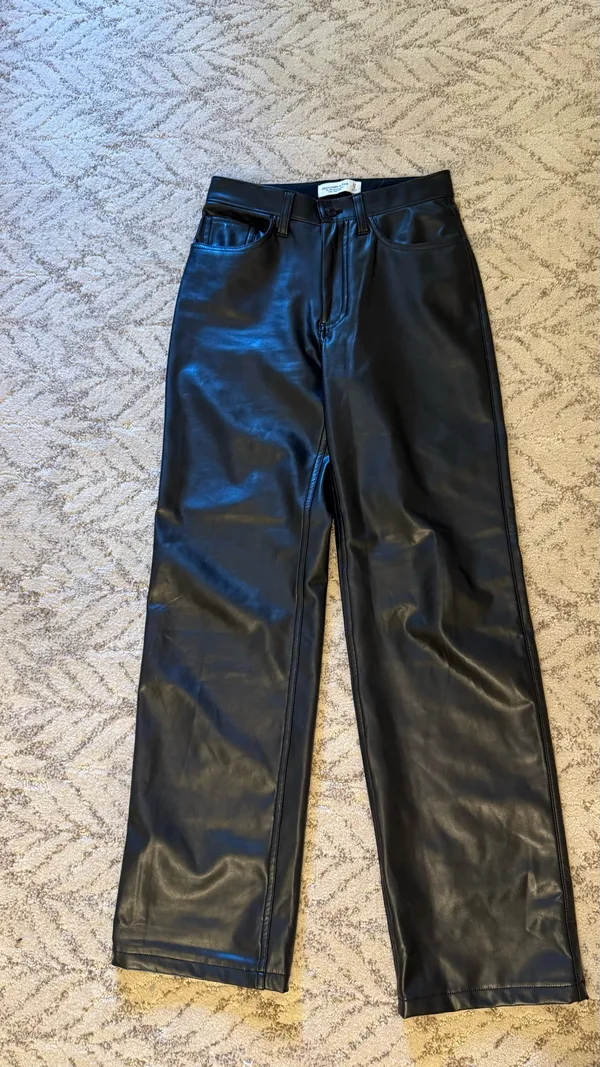 Abercrombie and fitch Black Leather Pants - Image 5