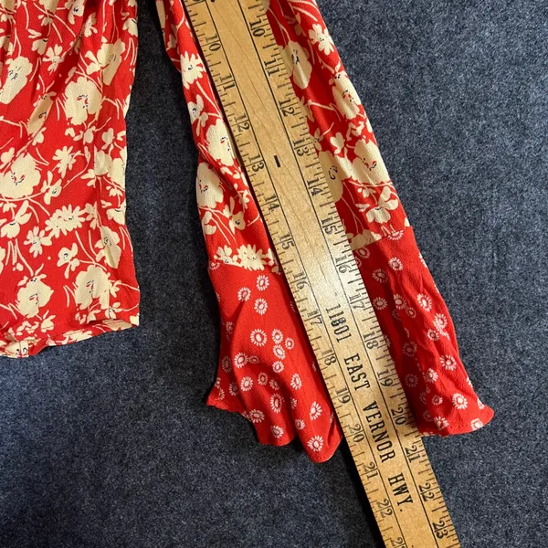 Free People Red Floral Mixed Print Blouse Flared Sleeve Smocked Back L Boho NWT - Image 8