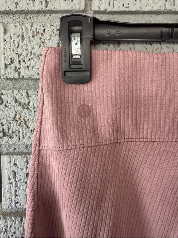 Lululemon Ribbed Softstreme Flared Pant *Regular Twilight Rose Pink Size 2 - Image 6