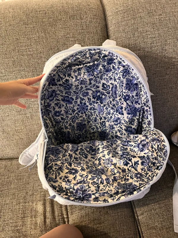 Vera Bradley XL Backpack - Image 4