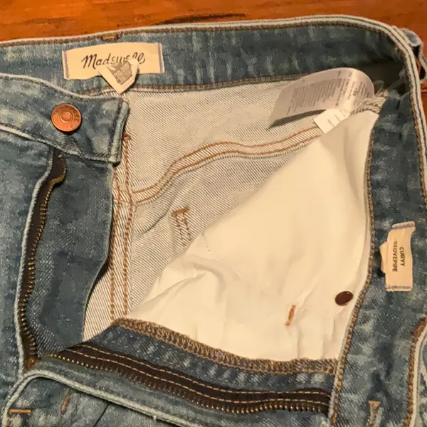 Madewell Light-Wash Curvy Stovepipe Jeans Sz. 29 - Image 2