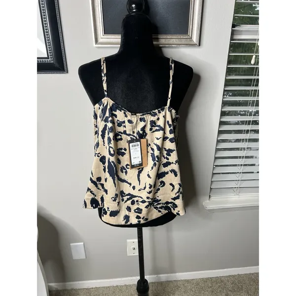 Vera Moda Hailey Singlet Top NWT large - Image 5
