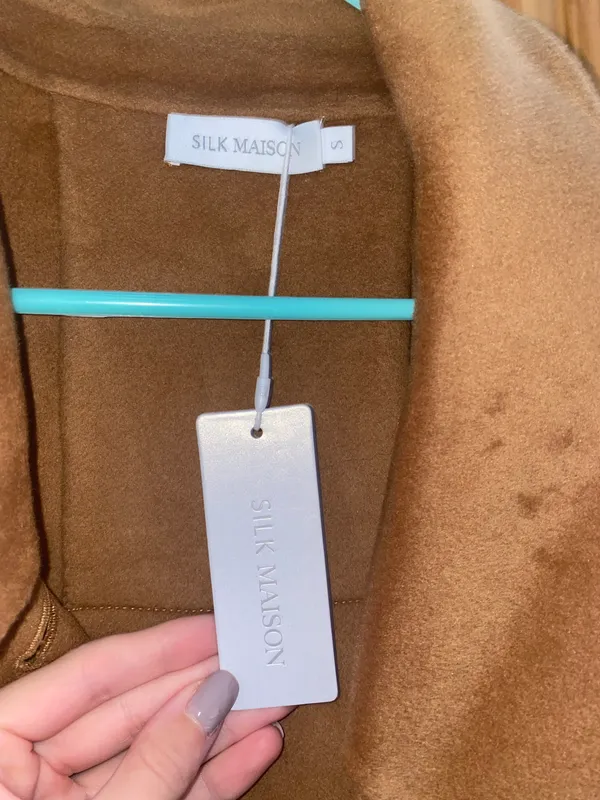 Silk Madison pea coat - Image 2
