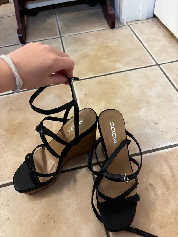 Soda strappy heels - Image 3