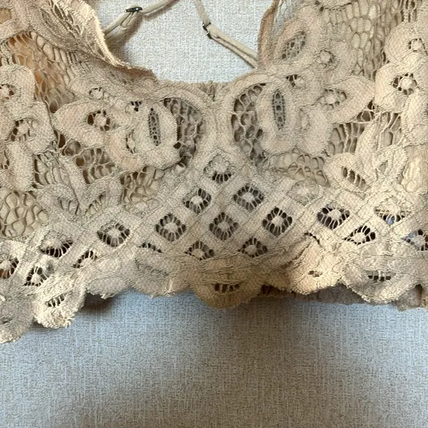 FINAL MARKDOWN Nordstrom Tan Lace Bandeau o s f m - Image 6