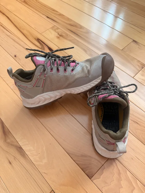 Keen Shoes Hiking Women’s - Image 3