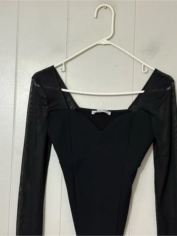 Abercrombie & Fitch Black Mesh Long Sleeve Sweetheart Neck Bodysuit Size S Going - Image 5