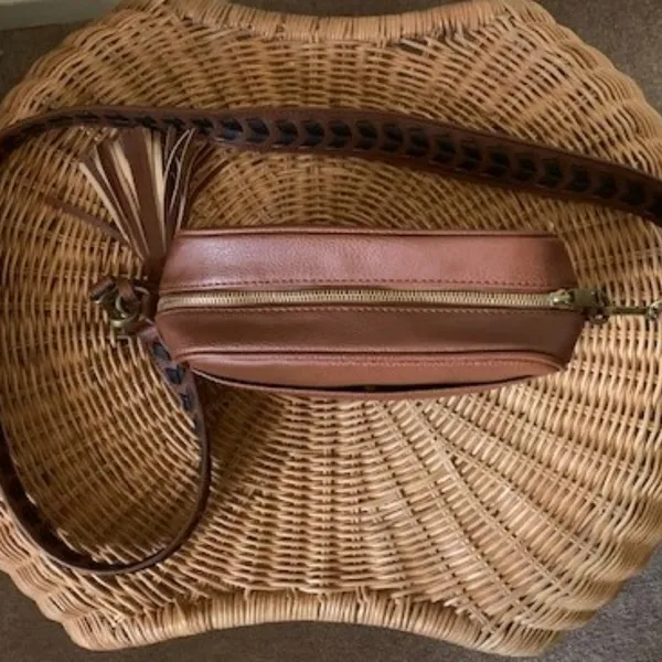 CARLOS by Carlos Santana Women's Libra Camera Bag Whiskey/Stitch Handbag - Image 3