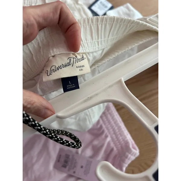 Universal Threads New Women’s Shorts Linen Rayon Elastic Waistband White Large - Image 4