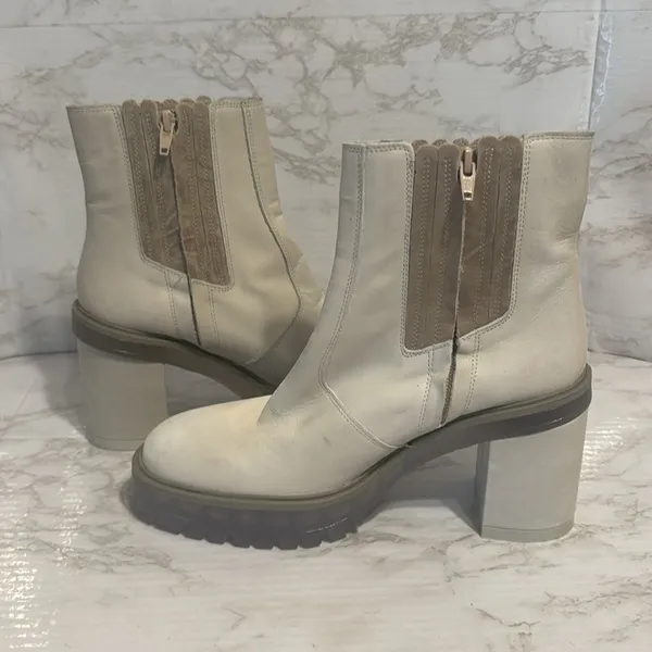 Free People Women's New Frontier Chelsea Boots Off White Size 9.5 festival - Image 9