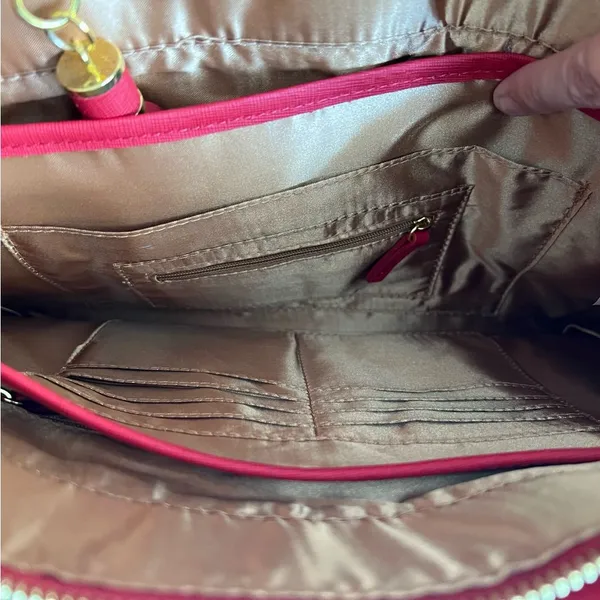 JOY & IMAN Red leather expandable bag - Image 7