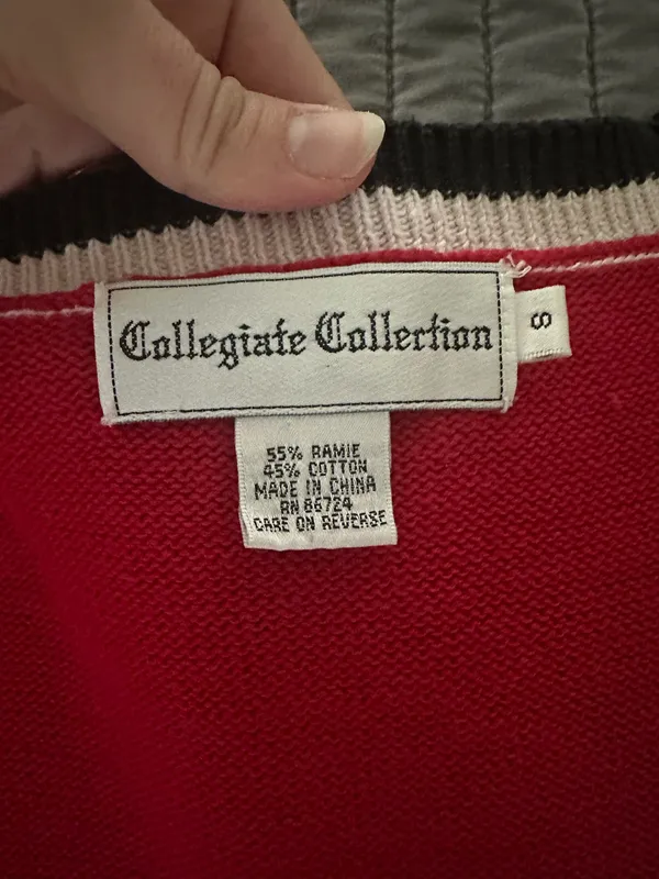 Collegiate Outfitters Georgia bulldogs Sweater Vest - Image 3