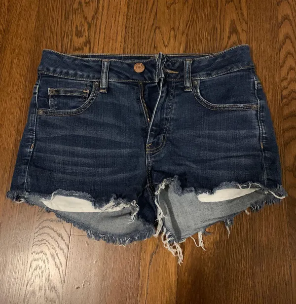 American Eagle Jean Shorts size 4 HiRise Shortie Super Stretch - Image 3