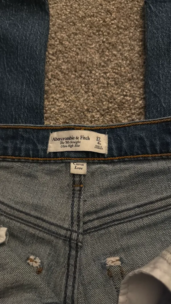 Abercrombie Curve Love The 90s Straight Jean - Image 2