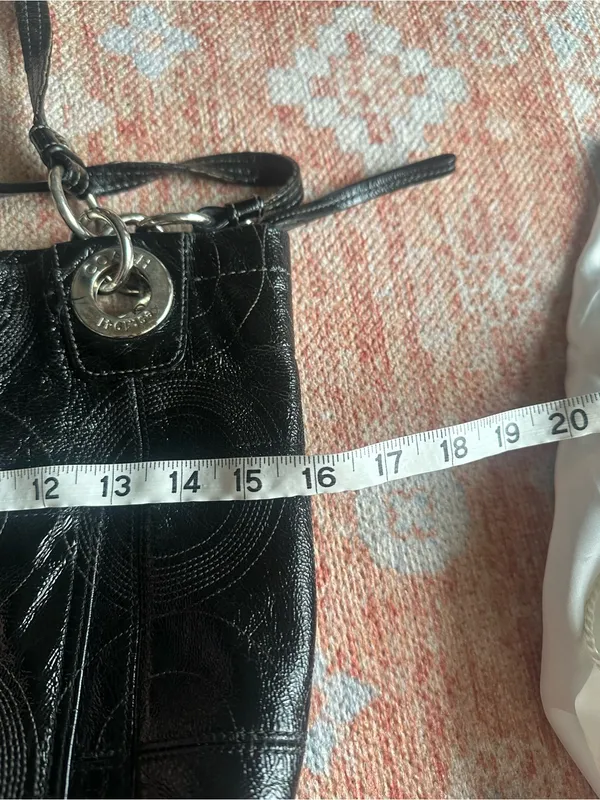 Y2K vintage coach Alex stitched patent leather tote black - Image 3